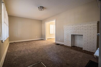 1211 Sullivant-01