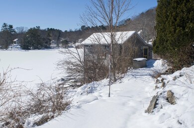 8_Williams_Court_14