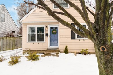 290 E Royal Forest Blvd, Columbus, OH 43214 - photo 2