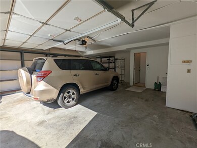 9214 1/2 Palm St, Bellflower, CA 90706 - photo 3