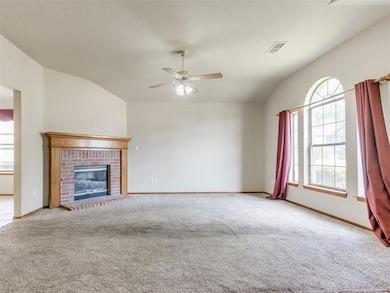 10833 Ohara Ln, Oklahoma City, OK 73130 - photo 3