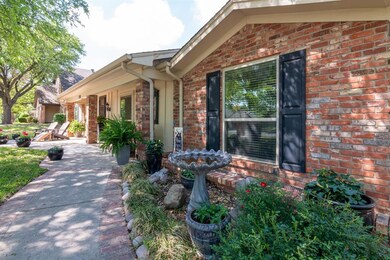 2325 Lakeview Dr, Bedford, TX 76021 - photo 4