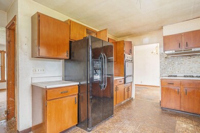 61473 M 40, Paw Paw, MI 49079 - photo 7