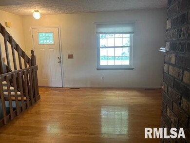 5368 N Linwood Ave, Davenport, IA 52806 - photo 4