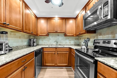 Harbor Towers Yacht & Racquet Club unit 311, Sarasota, FL 34242 - photo 4