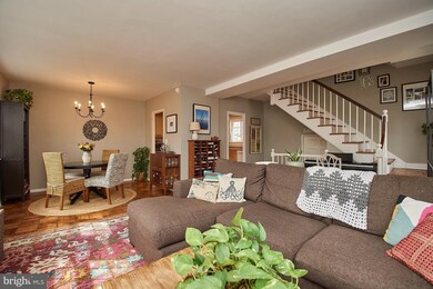 1650 Mount Eagle Place unit 1650, Alexandria, VA 22302 - photo 2