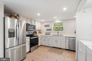 462 Hackleys Mill Rd, Amissville, VA 20106 - photo 5