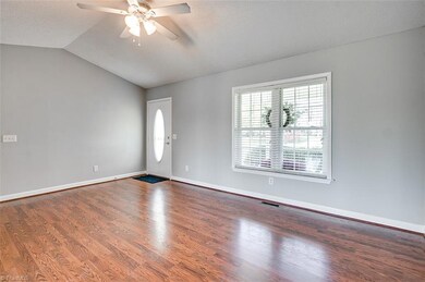 2429 Linnie Ct, Asheboro, NC 27205 - photo 4