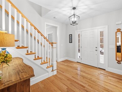 9 Clearview St, Grafton, MA 01519 - photo 3