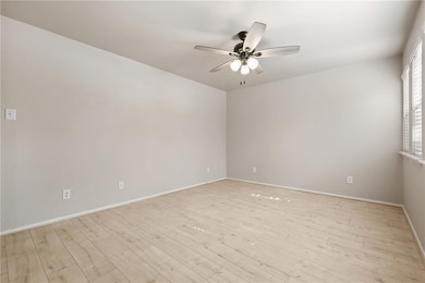 2101 Barak Ln unit 25, Bryan, TX 77802 - photo 5