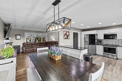 62 Tobey Ln, North Dartmouth, MA 02747 - photo 7