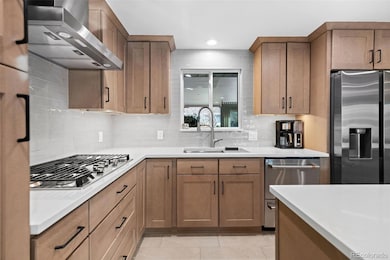 642 S Racine St, Aurora, CO 80012 - photo 7