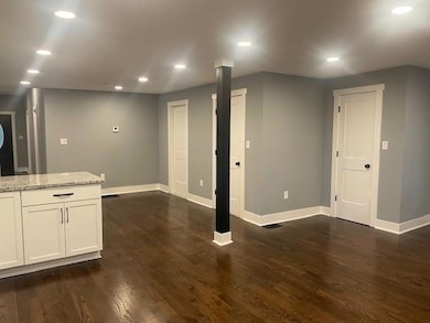 1030 Douglas St, Saint Joseph, MO 64505 - photo 7