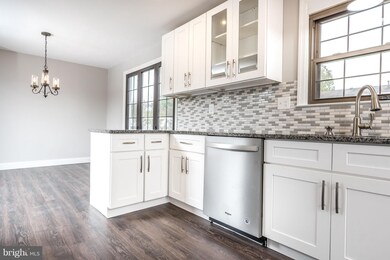 23 Roosevelt Dr, Clementon, NJ 08021 - photo 6