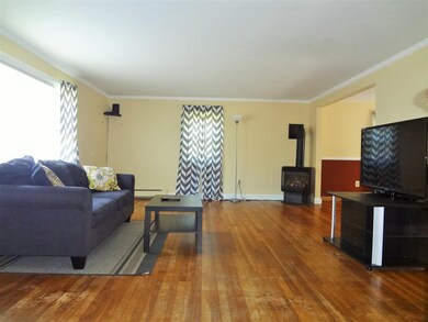 4 Pinecrest Ave, Rochester, NH 03867 - photo 4