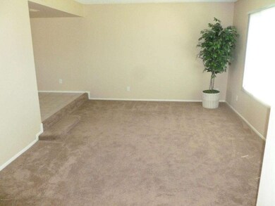 15201 N 35 Drive 225