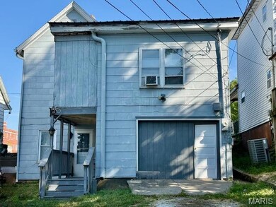 2213 Broadway, Hannibal, MO 63401 - photo 5