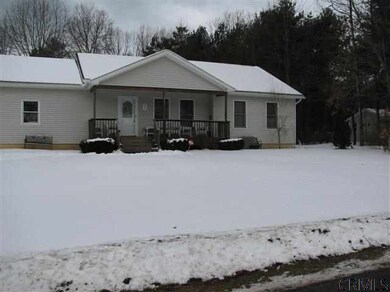 33 Santee Dr, Gansevoort, NY 12831 - photo 2