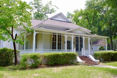 725 N Eufaula Ave, Eufaula, AL 36027 - photo 2