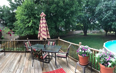 615 Laredo Ct, Raymore, MO 64083 - photo 3