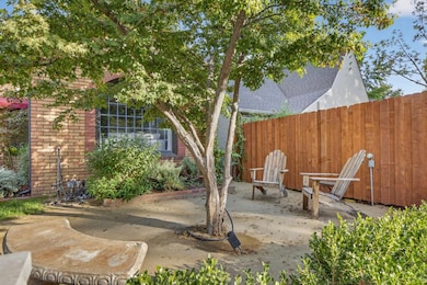 2701 Florence Place, Sacramento, CA 95818 - photo 7