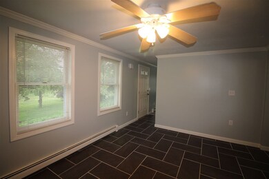 276 Crosbie St, Manchester, NH 03104 - photo 3