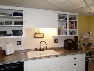 14015 N Palm Ridge Dr W, Sun City, AZ 85351 - photo 7