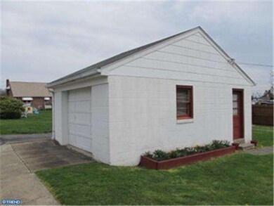 427 W Race St unit 30, Pottstown, PA 19464 - photo 5