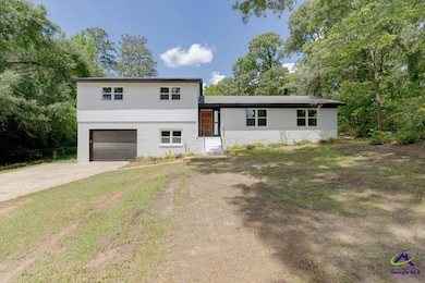 216 Randall Dr, Warner Robins, GA 31088 - photo 2