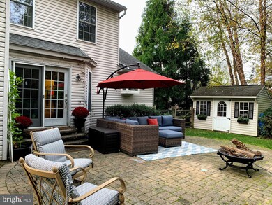 4640 Dunham Dr, Reading, PA 19606 - photo 2