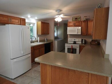 7 Gibson Rd, Hillsborough, NH 03244 - photo 6