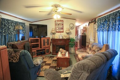 6 Hilltop Manor Park, Whitefield, NH 03598 - photo 5