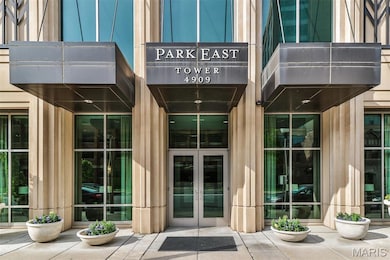 Park East Tower Condos unit 1401, Saint Louis, MO 63108 - photo 2