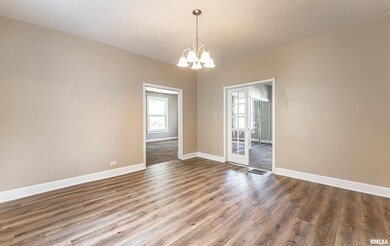 808 N Logan St, Lincoln, IL 62656 - photo 7