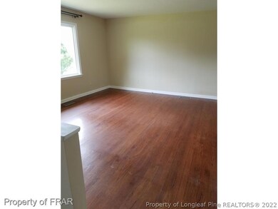 118 Ingleside Dr, Fayetteville, NC 28303 - photo 6