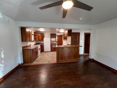 541 Hess St, Morgantown, WV 26501 - photo 2