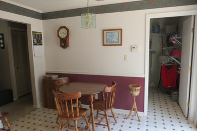 6802 Beackstone Ct, Louisville, KY 40228 - photo 7