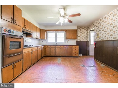 1966 Melvina Rd, Woodbury, NJ 08096 - photo 5