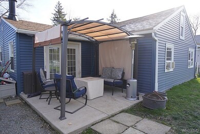 6270 Bear Ridge Rd, Lockport, NY 14094 - photo 3