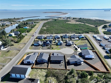 998 Alida Ct SE, Ocean Shores, WA 98569 - photo 3