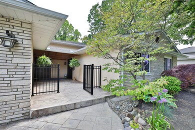 835 Inwood Place, Columbus, OH 43224 - photo 2