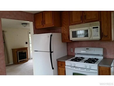 208 Edward St, North Tonawanda, NY 14120 - photo 6