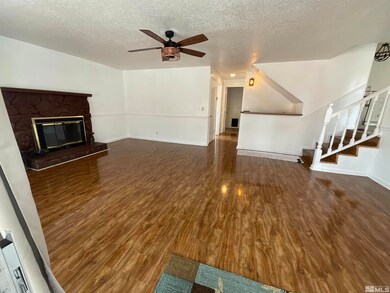 3268 Bunker Hill Ln, Sparks, NV 89431 - photo 2