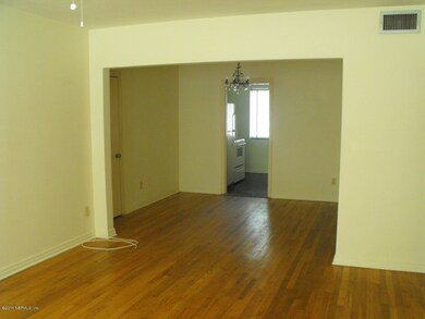 3637 Oak St unit 4, Jacksonville, FL 32205 - photo 4