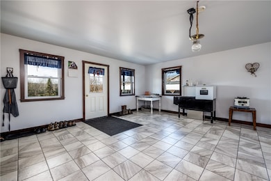 11956 Purdy Rd, Freedom, NY 14065 - photo 3