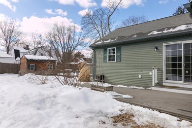 28 Victor Rd Portland ME 04103-large-003