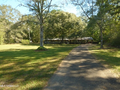 1055 Summer Oak Ln, Summit, MS 39666 - photo 4