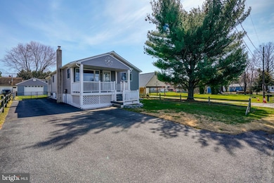 13211 Powderdale Ave, Middle River, MD 21220 - photo 3