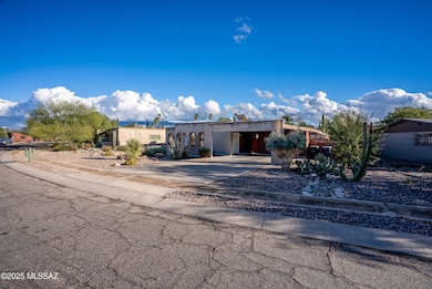 442 N Bull Run Dr, Tucson, AZ 85748 - photo 2