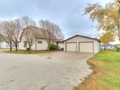 5-web-or-mls-50 Latrobe Ave-6